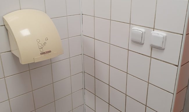 Čistenie obkladu